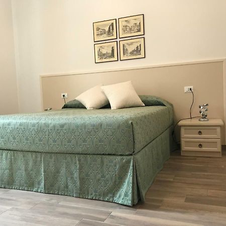 Guest House In Piazza ボローニャ エクステリア 写真