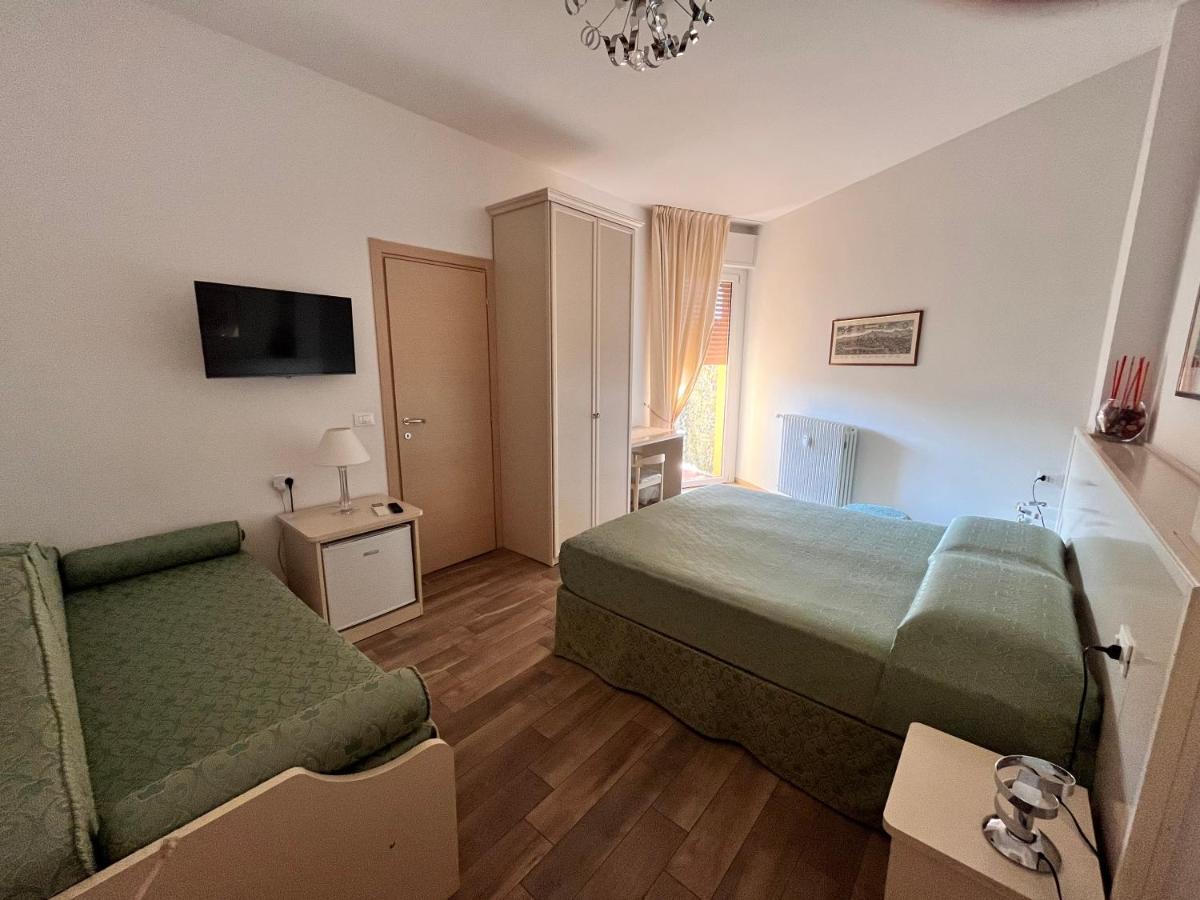 Guest House In Piazza ボローニャ エクステリア 写真